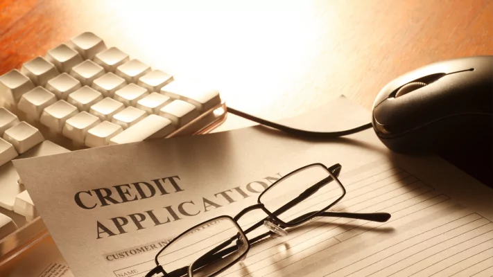 contracting credit for companies