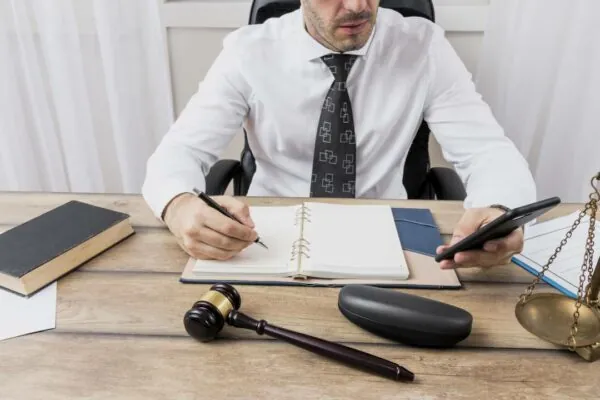escritório de contabilidade pode agir em sua defesa