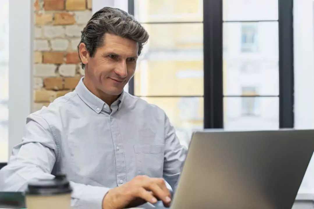 Understand the Risks of Non-Compliance When Purchasing Software from Abroad