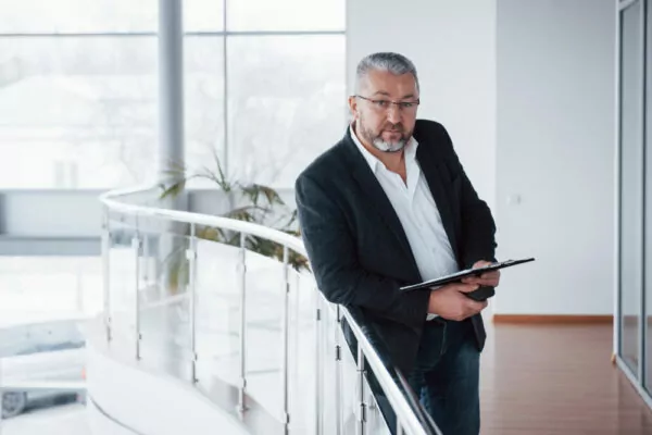Fiscalidad de los prestadores de servicios: vea cómo pagar menos impuestos