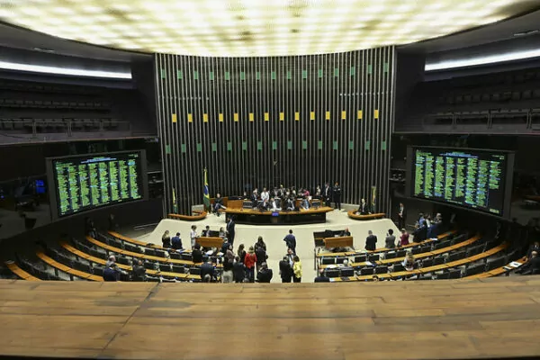 Intereses de los fondos propios