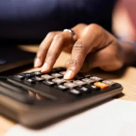 Calculating the cost of an employee: A complete guide for entrepreneurs