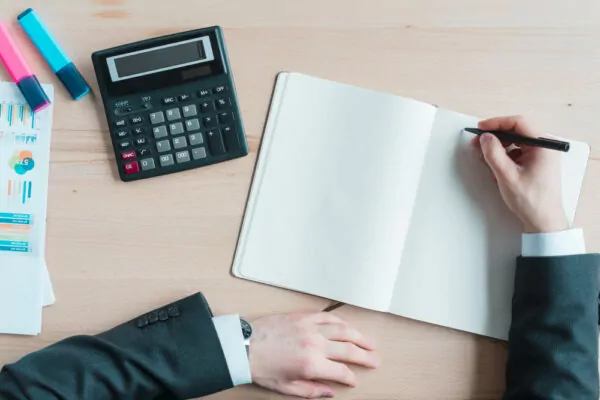 Como reduzir impostos de empresas no Lucro Real