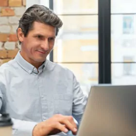 Customer Success o que é métricas essenciais e como calcular o impacto na receita